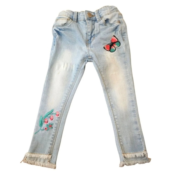 Girls Size 2 Jeans With Embroidery, Brand: Cotton On, skinny Jeans, frayed - Picture 10 of 10